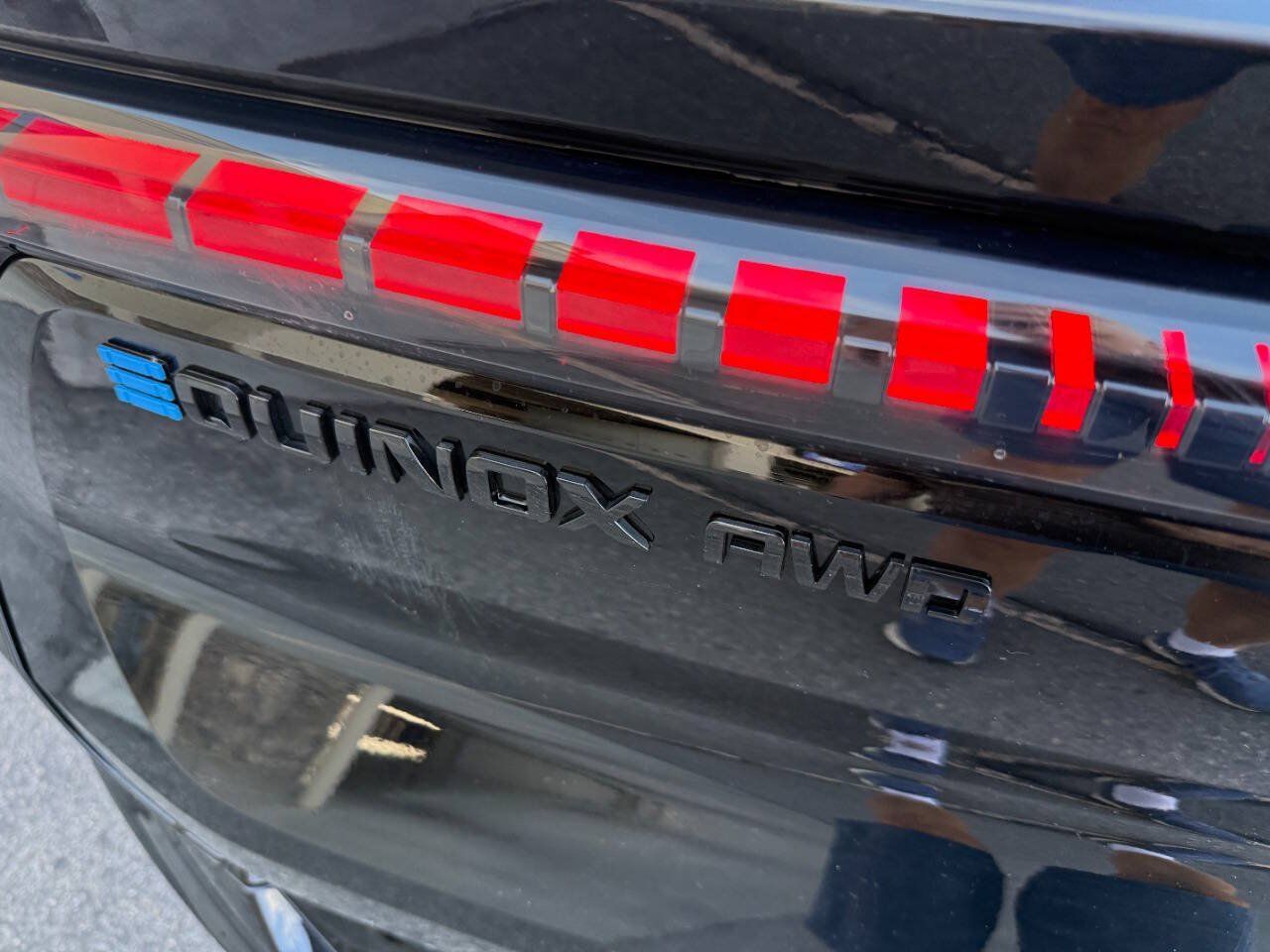 Used 2024 Chevrolet Equinox EV RS AWD/4WD image 13