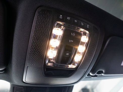 New 2026 Mercedes-Benz GLS 580 4MATIC image 26