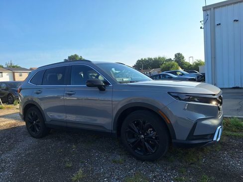 Certified 2025 Honda CR-V Sport Touring image 3