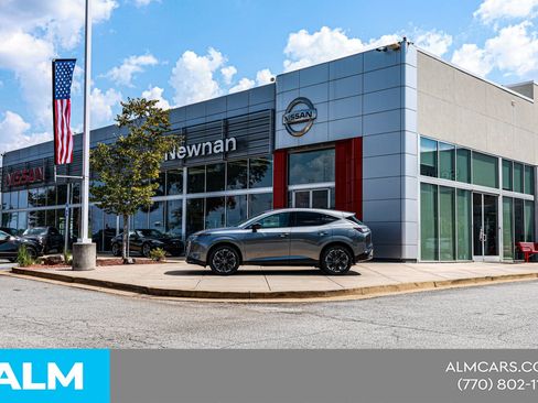 Used 2025 Nissan Murano SV AWD/4WD image 46