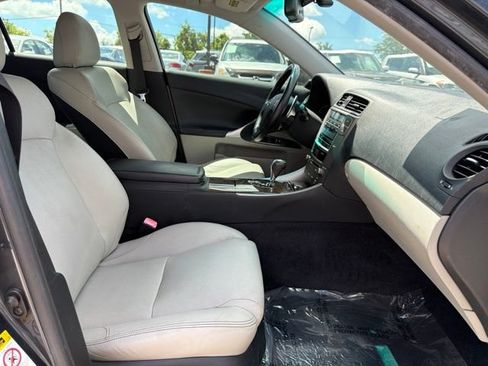 Used 2009 Lexus IS 250 AWD image 27