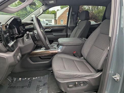 Used 2026 Chevrolet Silverado 1500 LT Trail Boss w/ Protection Package AWD/4WD image 25