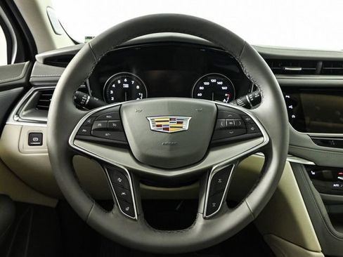 New 2025 Cadillac XT5 Premium Luxury w/ Technology Package image 9