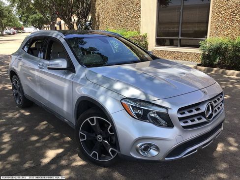 Used 2020 Mercedes-Benz GLA 250 image 4