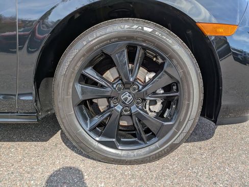 Used 2024 Honda Odyssey Sport image 10