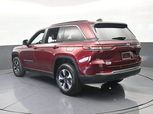 Used 2024 Jeep Grand Cherokee Limited 4xe AWD/4WD image 4