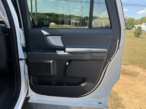 New 2025 Ford Expedition Max Active image 40