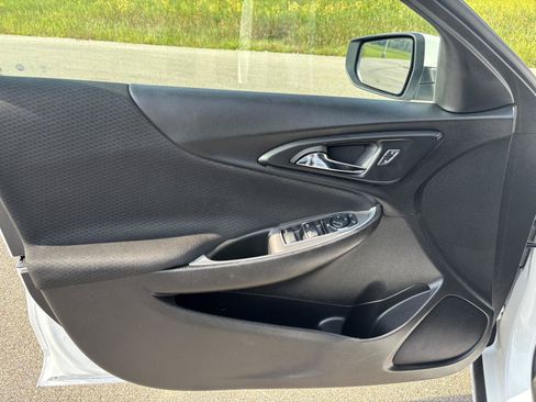 Used 2024 Chevrolet Malibu LT FWD image 10