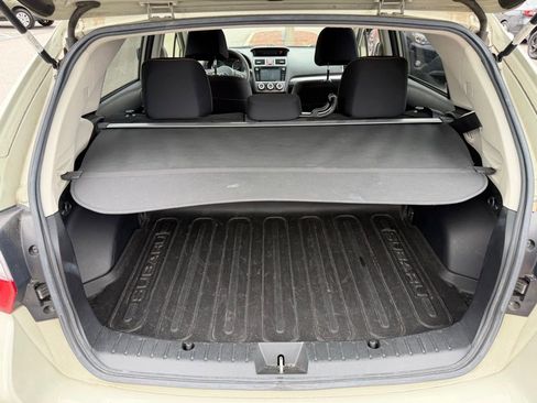 Used 2017 Subaru Crosstrek 2.0i Premium AWD/4WD image 7