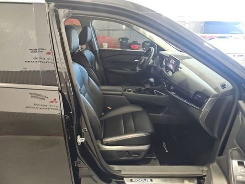 Certified 2024 Nissan Rogue SL AWD/4WD image 23