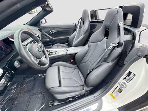 Used 2023 BMW Z4 sDrive30i w/ Premium Package image 21