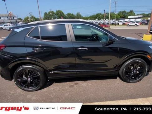 Certified 2024 Buick Encore GX Sport Touring w/ Advanced Technology Package AWD/4WD image 11