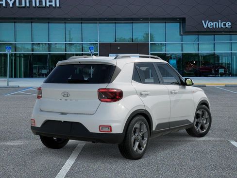New 2026 Hyundai Venue SEL FWD image 4