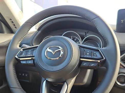 New 2025 MAZDA CX-5 AWD 2.5 S w/ Preferred Package image 17