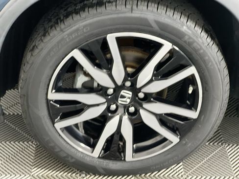 Used 2019 Honda Pilot Touring image 7