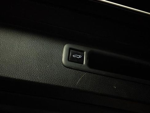 Used 2023 Toyota Highlander XSE AWD/4WD image 8