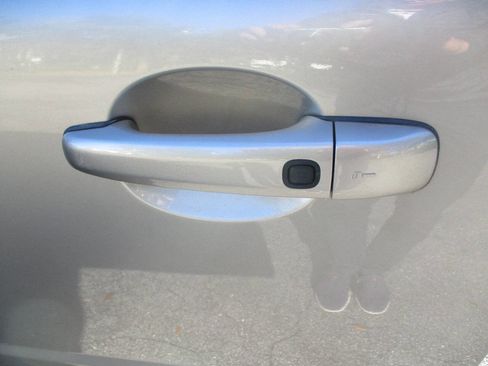 Used 2013 Volvo XC70 3.2 image 36