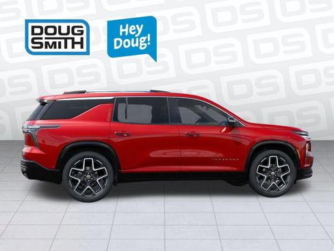 New 2026 Chevrolet Traverse High Country w/ LPO, Floor Liner Package AWD/4WD image 5