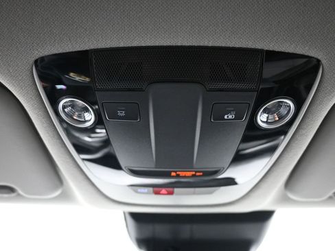 Certified 2024 Kia Seltos S image 17