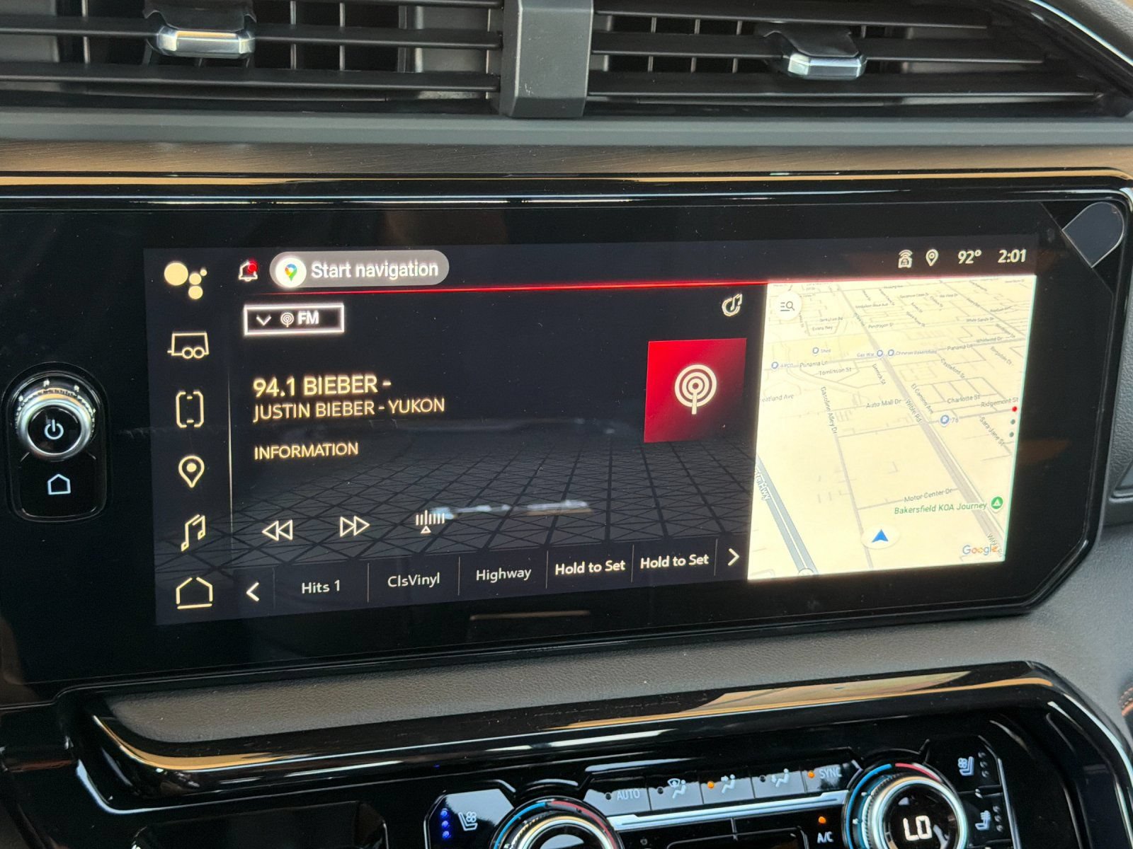 New 2026 GMC Sierra 2500 AT4 w/ AT4 Premium Plus Package AWD/4WD image 17