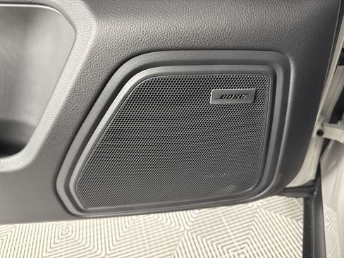 Certified 2025 Porsche Macan image 23