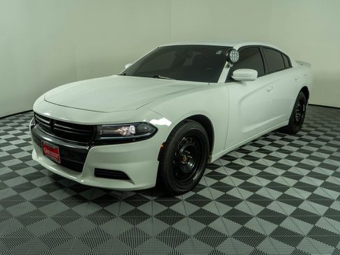 Used 2016 Dodge Charger Police image 3