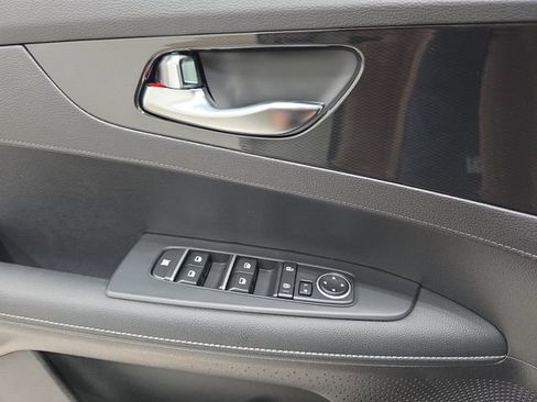 Used 2024 Kia Forte GT-Line w/ GT-Line Premium Package FWD image 28