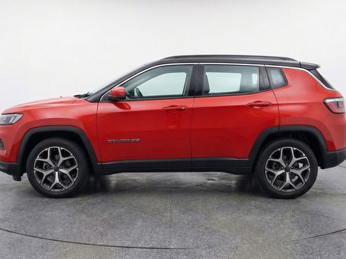 Used 2025 Jeep Compass Limited AWD/4WD image 5