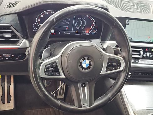 Used 2023 BMW M440i Convertible RWD image 9
