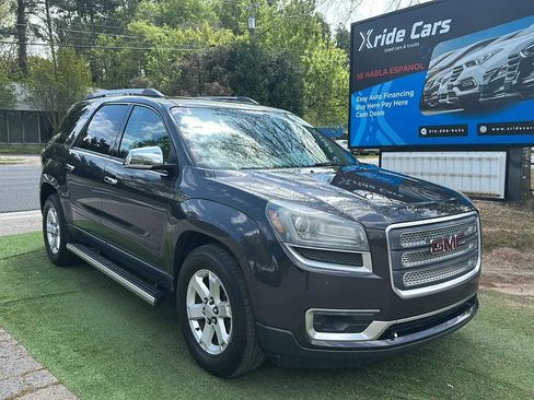 Used 2016 GMC Acadia SLE image 1