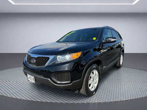 Used 2013 Kia Sorento LX AWD/4WD image 2