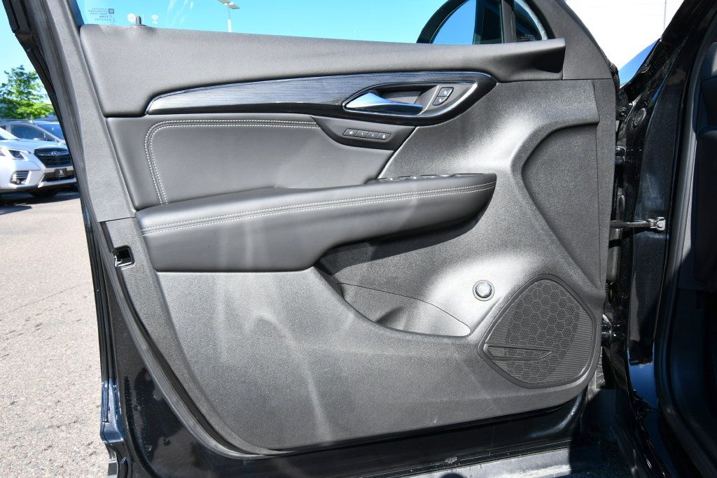 Used 2023 Buick Envision Essence AWD/4WD image 14