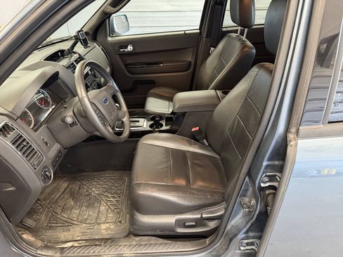 Used 2011 Ford Escape Limited w/ 302A Rapid Spec Order Code AWD/4WD image 19