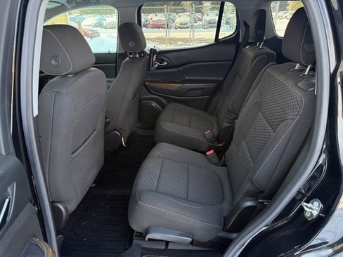 Used 2018 GMC Acadia SLE w/ Driver Alert Package I image 7