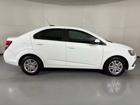 Used 2017 Chevrolet Sonic LS image 8