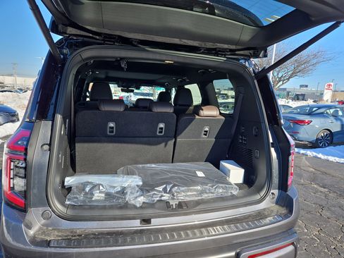 New 2026 Nissan Armada Platinum Reserve image 30