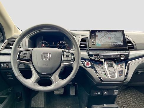 Used 2025 Honda Odyssey Elite image 24
