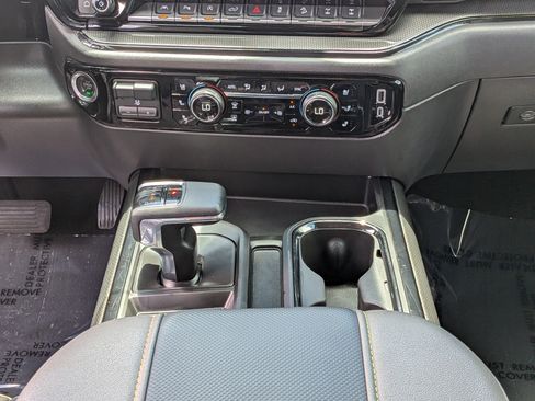 Used 2023 Chevrolet Silverado 1500 ZR2 w/ Technology Package AWD/4WD image 20