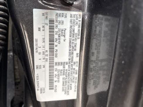 Used 2017 Ford Focus ST image 24