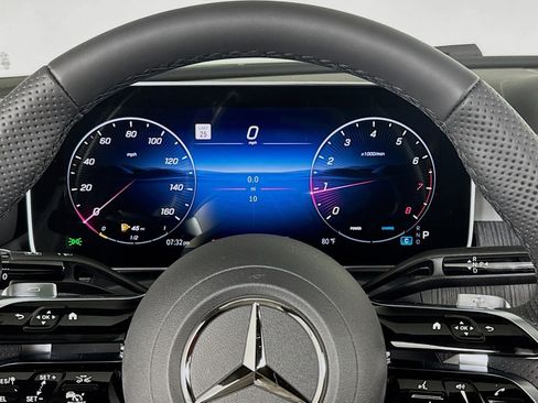 New 2026 Mercedes-Benz CLE 300 4MATIC Coupe image 18