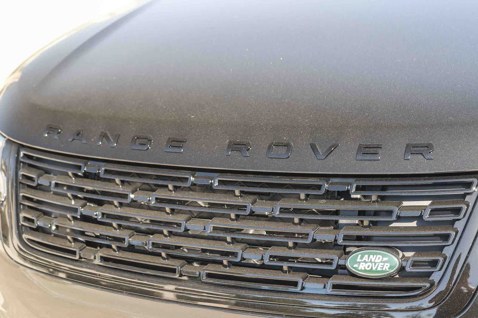 New 2026 Land Rover Range Rover Velar S AWD/4WD image 11