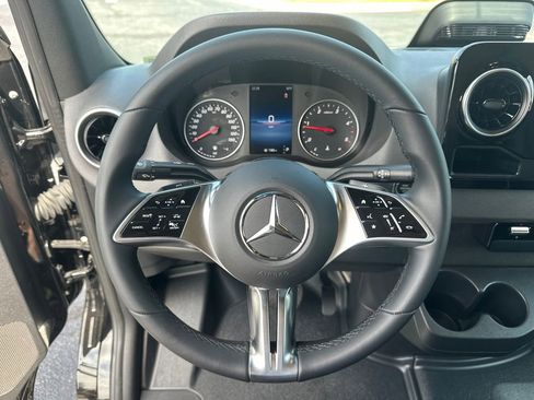 New 2025 Mercedes-Benz Sprinter 3500 image 36