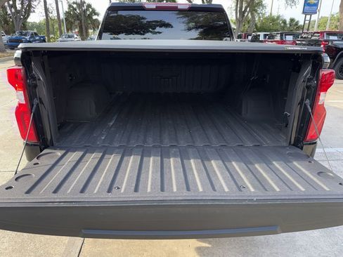 Used 2023 Chevrolet Silverado 1500 RST AWD/4WD image 20