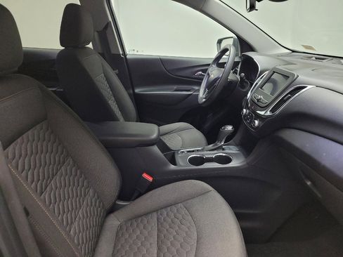 Used 2020 Chevrolet Equinox LT FWD image 21