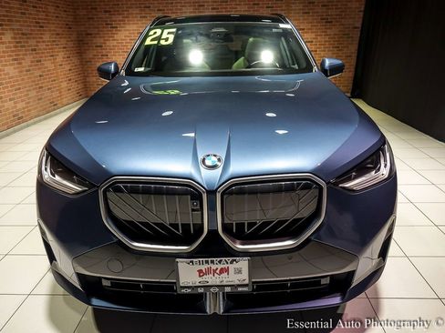 Used 2025 BMW X3 xDrive30i w/ Premium Package image 7