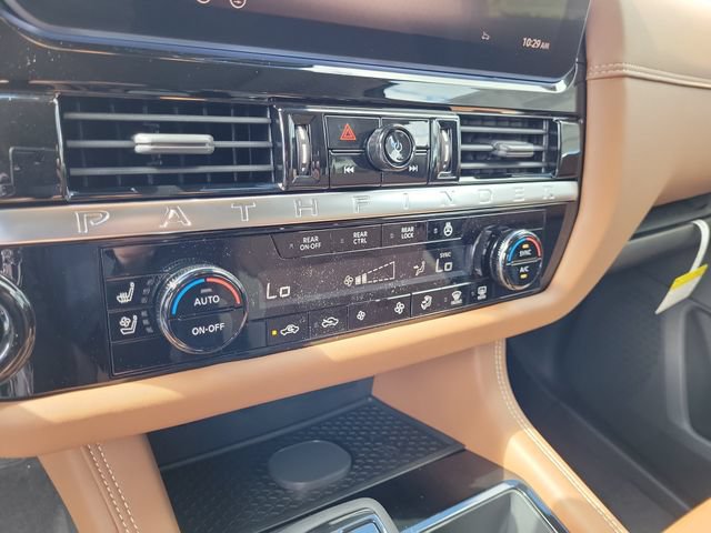 New 2026 Nissan Pathfinder Platinum AWD/4WD image 31