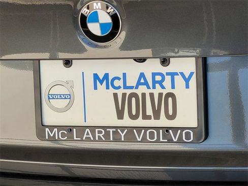 Used 2020 BMW M4 Convertible w/ Competition Package image 7