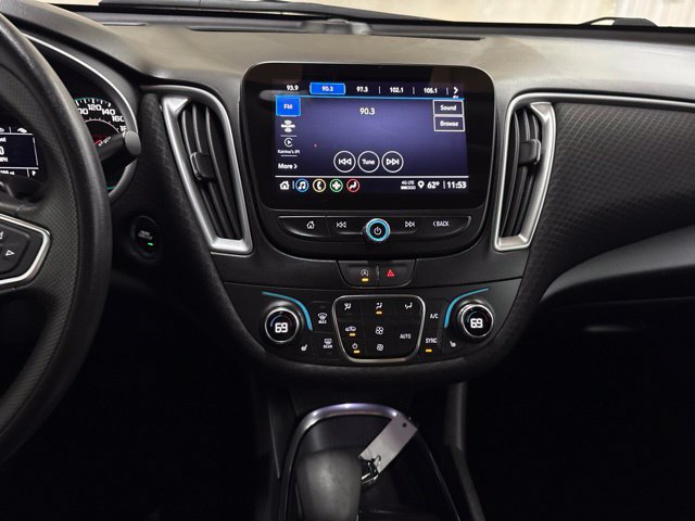 Used 2023 Chevrolet Malibu LT FWD image 29