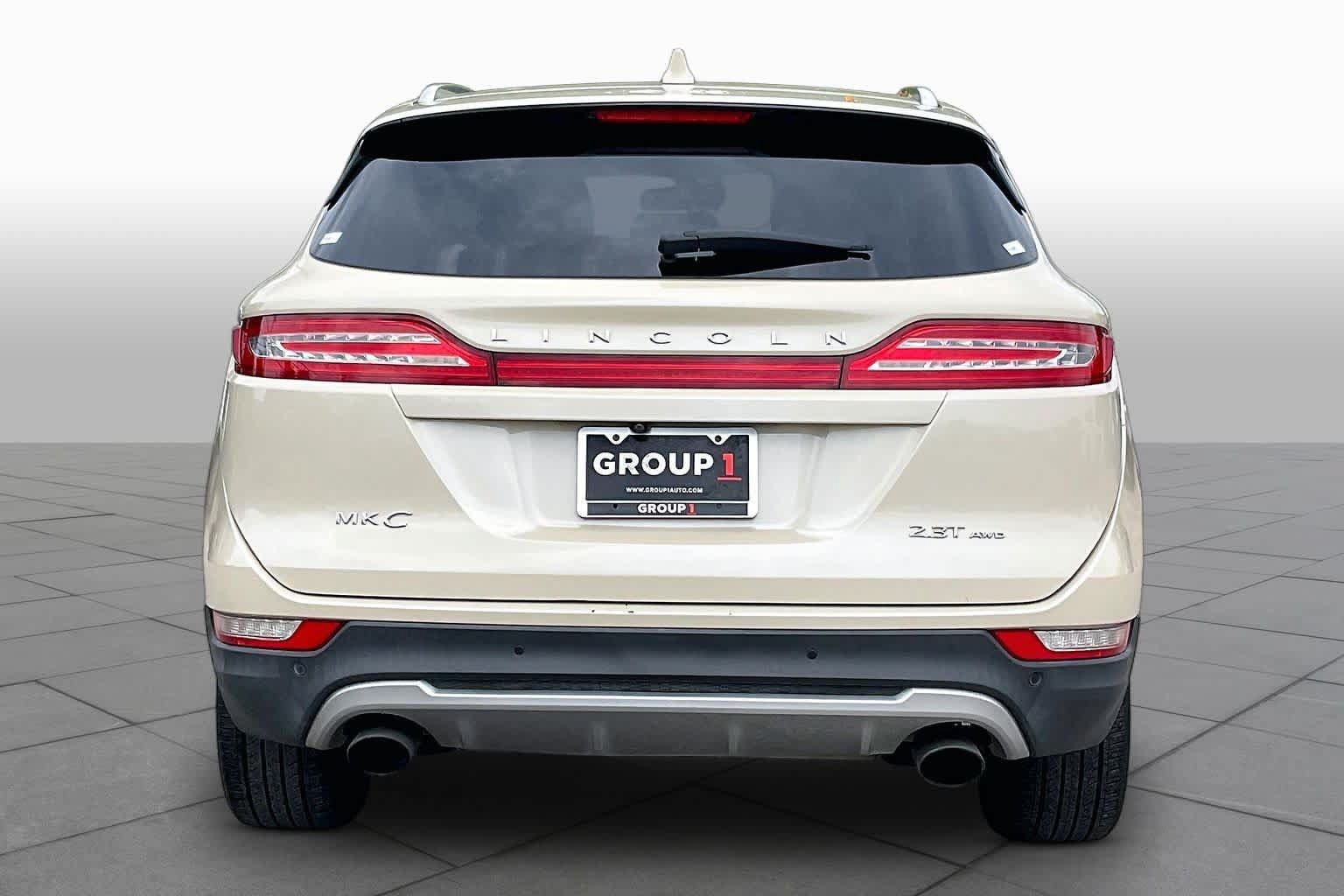 Used 2018 Lincoln MKC Reserve AWD/4WD image 5