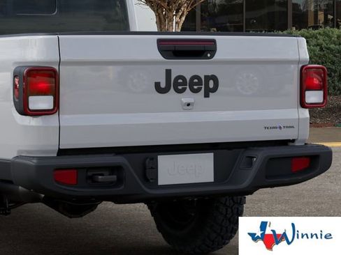 New 2026 Jeep Gladiator Sport image 16